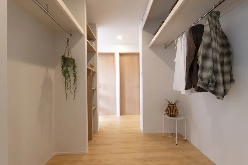 堺市注文住宅　新築・建替え　3階通路ウォークスルークローゼット