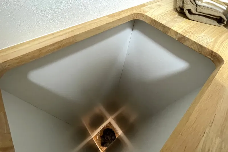 堺市注文住宅　新築・建替え　ランドリーシューター